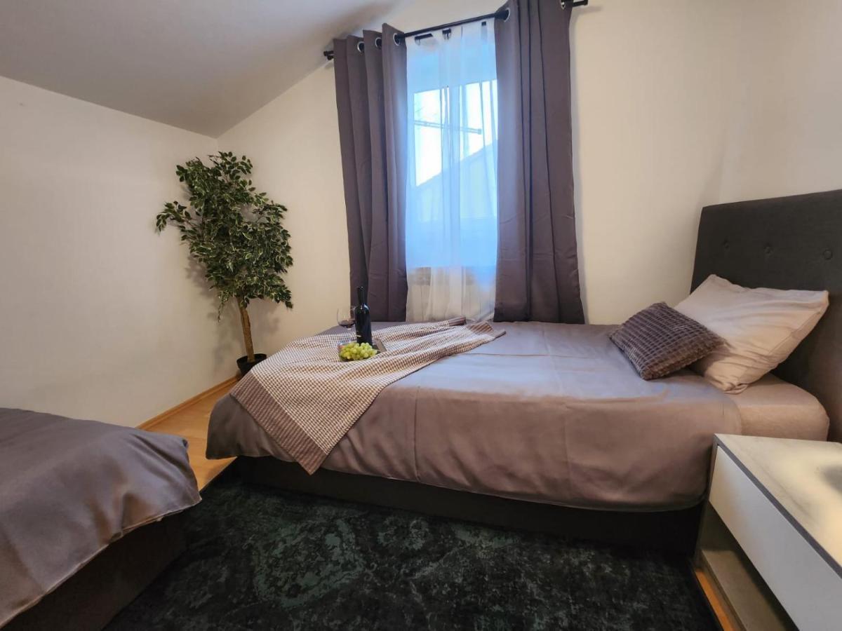 Apartments Pranjic With Pool Nova Vas  エクステリア 写真