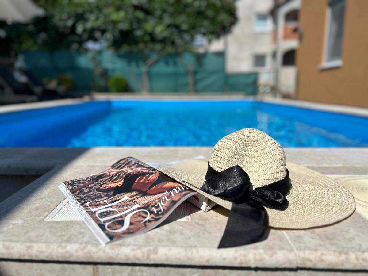 Apartments Pranjic With Pool Nova Vas  エクステリア 写真