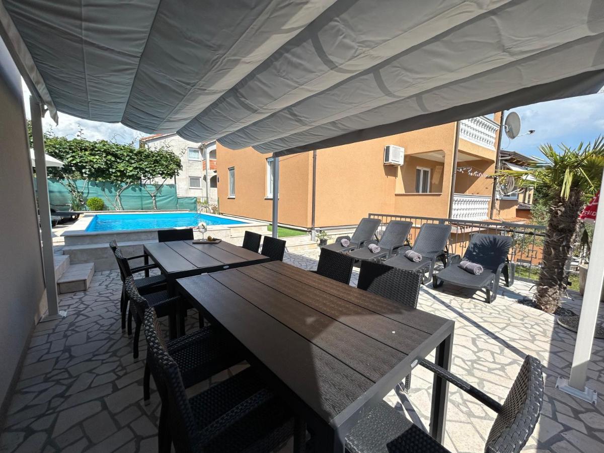 Apartments Pranjic With Pool Nova Vas  エクステリア 写真