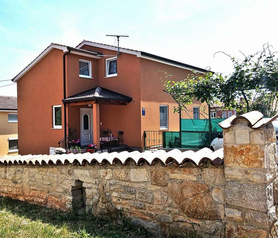 Apartments Pranjic With Pool Nova Vas  エクステリア 写真